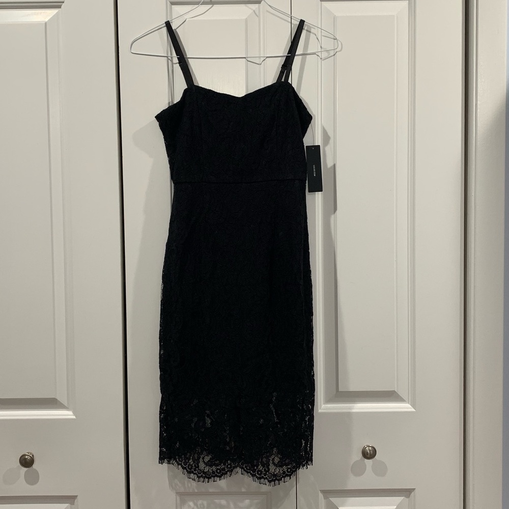Lulus black lace dress with adjustable straps- NWT